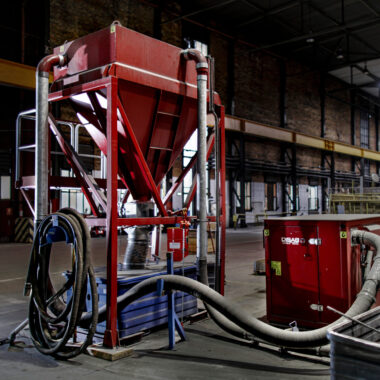 Odkurzacz przemysłowy stacjonarny z separatorem Disab