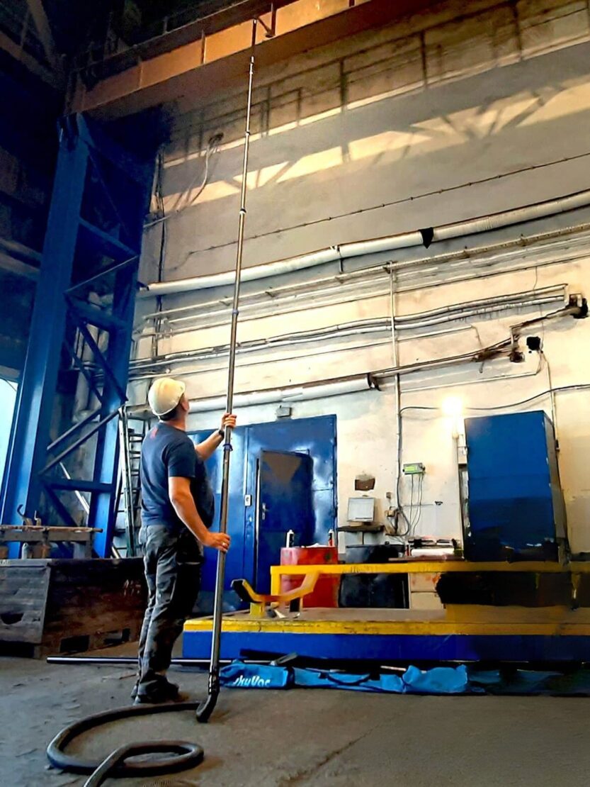 Odkurzanie torowisk suwnic